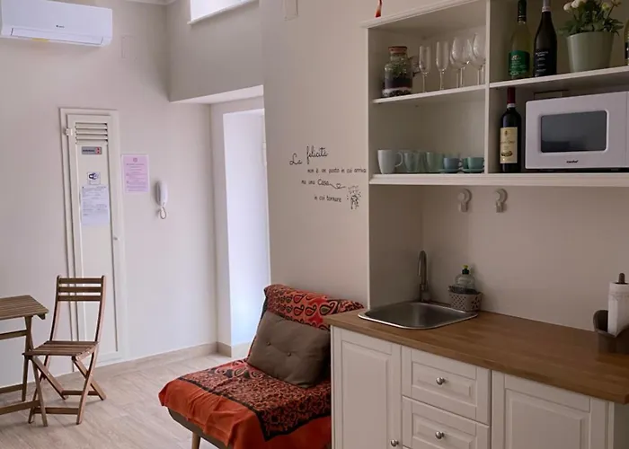 Bed & Breakfast House Letizia 4*